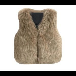 Kids faux fur vest